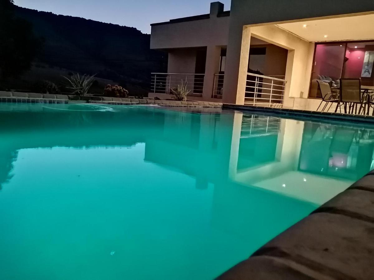 Sibebe View Villa Мбабане Экстерьер фото