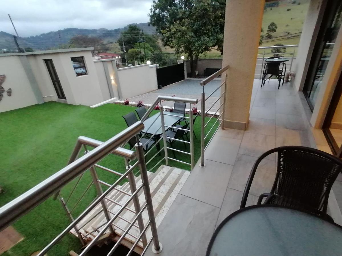Sibebe View Villa Мбабане Экстерьер фото